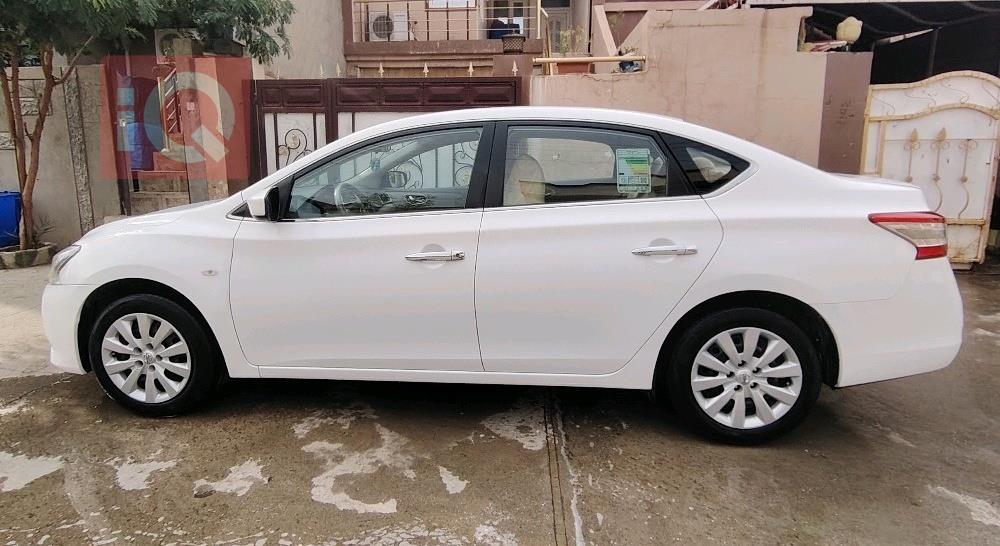 نيسان سنترا